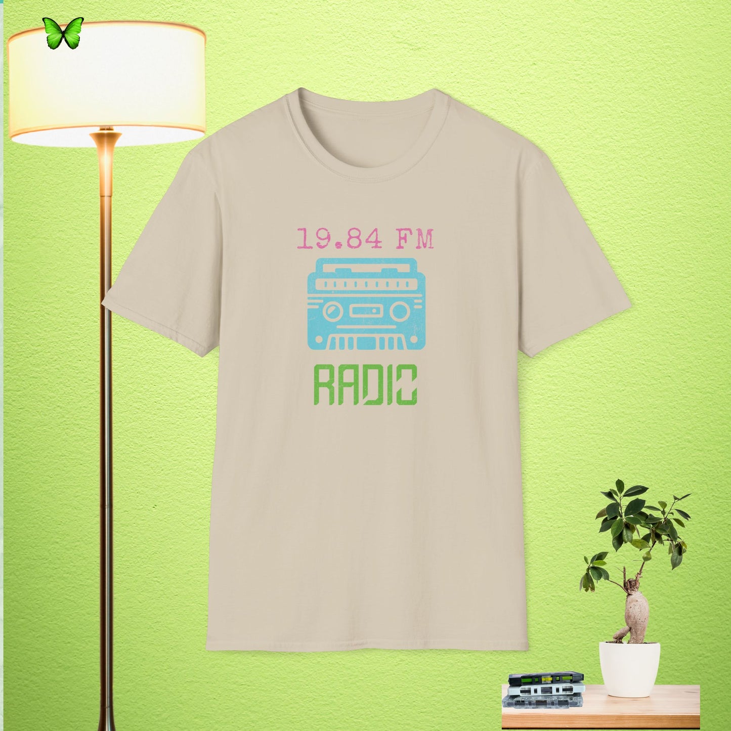 Retro Radio Unisex Softstyle T-Shirt - 19.84 FM Vintage Design