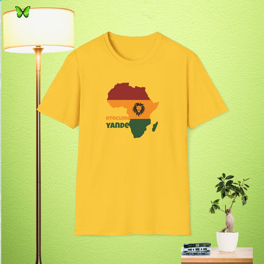 Africa Map & Lion Design OtoCume Softstyle T-Shirt